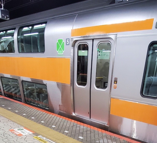 中央線グリーン車 12両編成 新車両