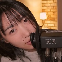 月初めASMR / 日常のこと囁き雑談しながらキスサウンド＋蓋の音