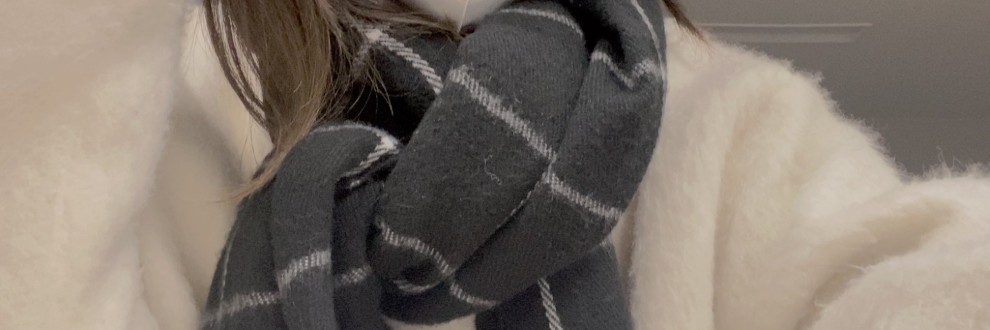 必死にお手々上下にシコシコシコシコｗお前の取柄ってそれだけ？？だっさ～ｗ♡♡